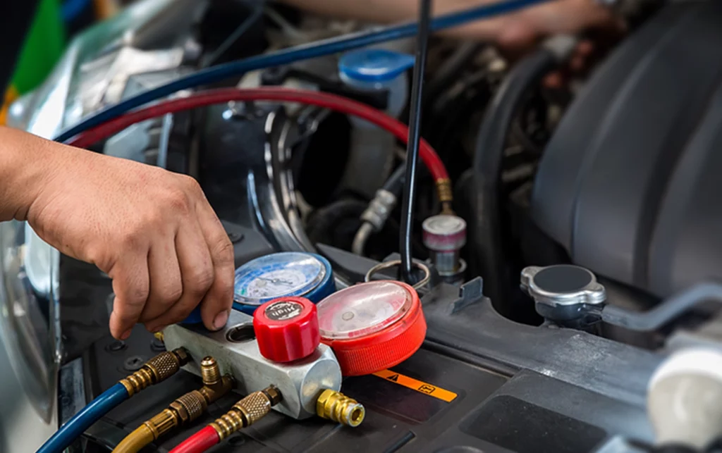 7 Penyebab AC Mobil Tidak Dingin Saat Macet, Nomor 4 Paling Fatal!